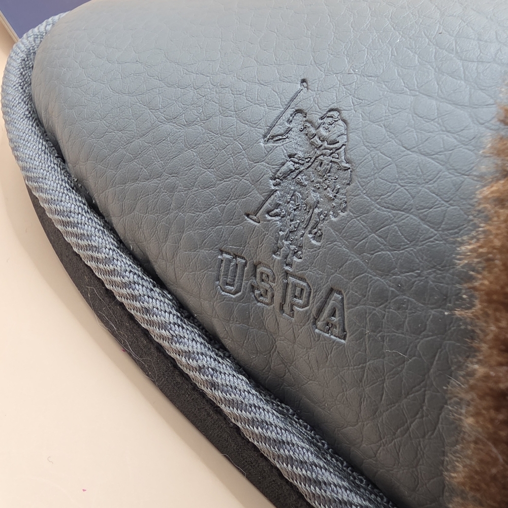 U.S. Polo Assn. Slippers Men's 11-12 Large Grey Brown Fuzzy Slip-on House Shoes - Picture 3 of 4